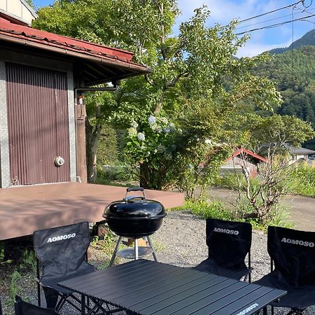 Livegrace House Lake Saiko 西湖古民家 Яманаши Екстериор снимка