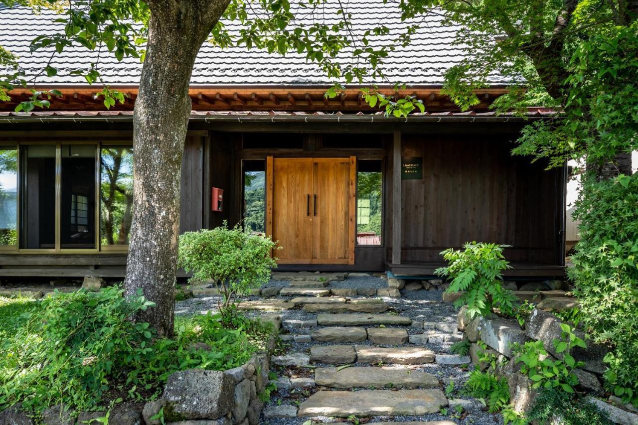 Livegrace House Lake Saiko 西湖古民家 Яманаши Екстериор снимка