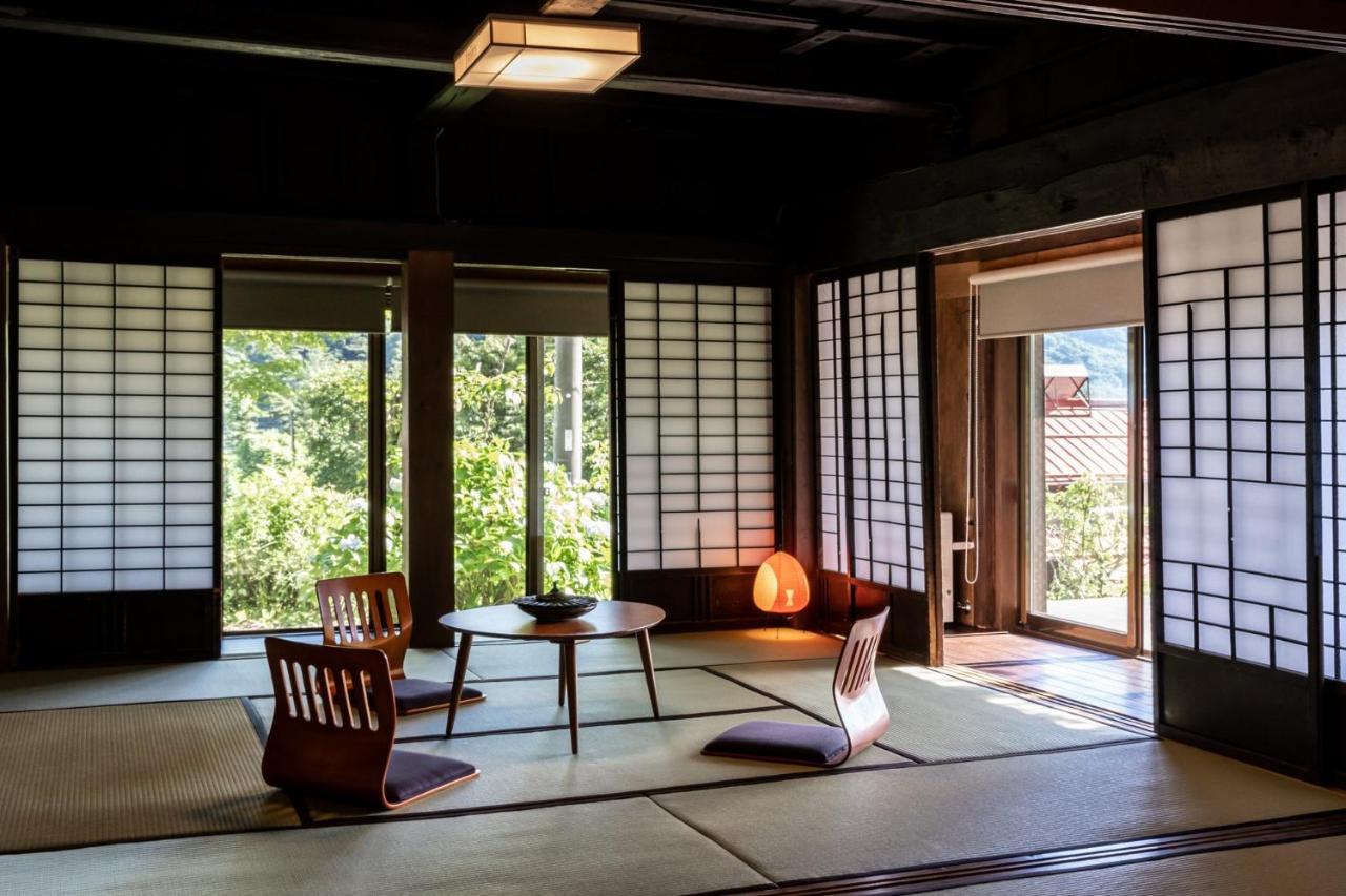 Livegrace House Lake Saiko 西湖古民家 Яманаши Екстериор снимка