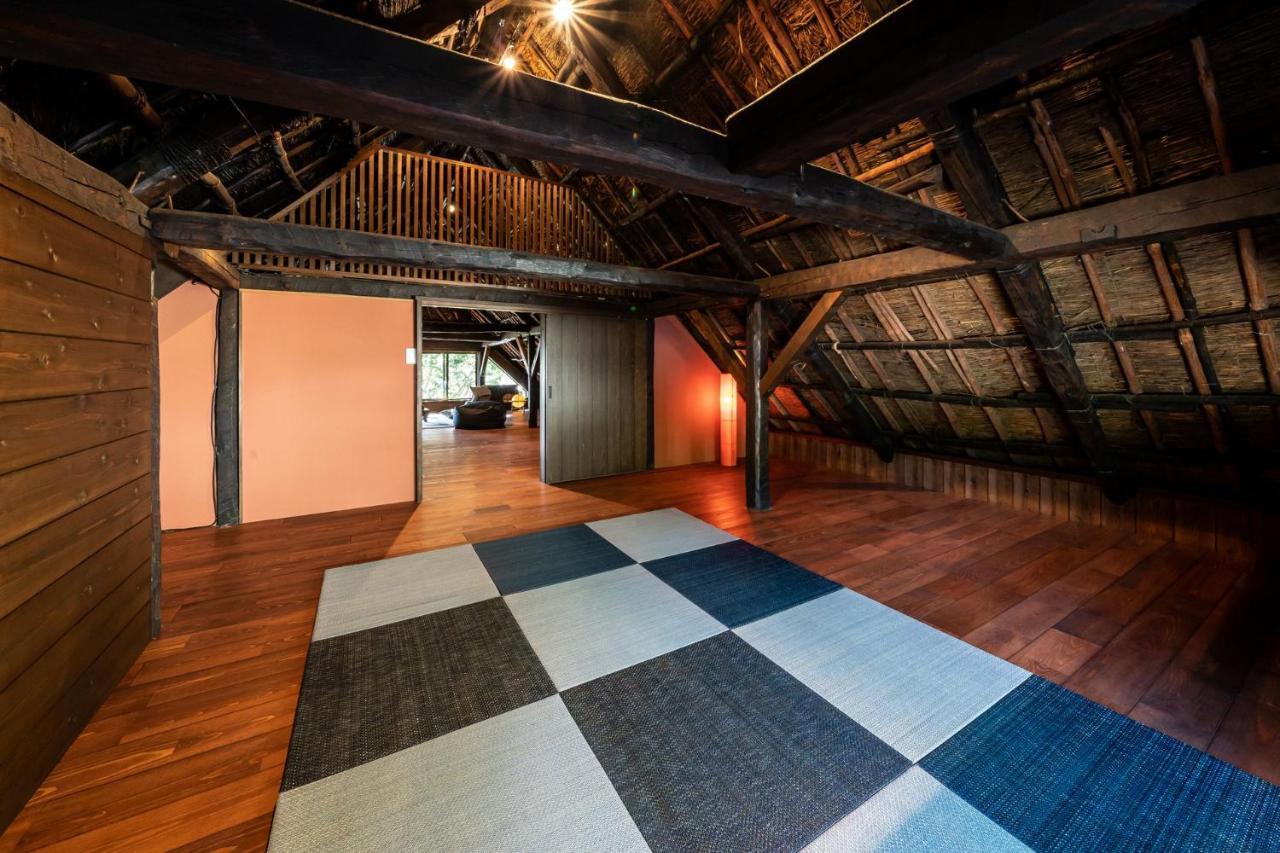 Livegrace House Lake Saiko 西湖古民家 Яманаши Екстериор снимка