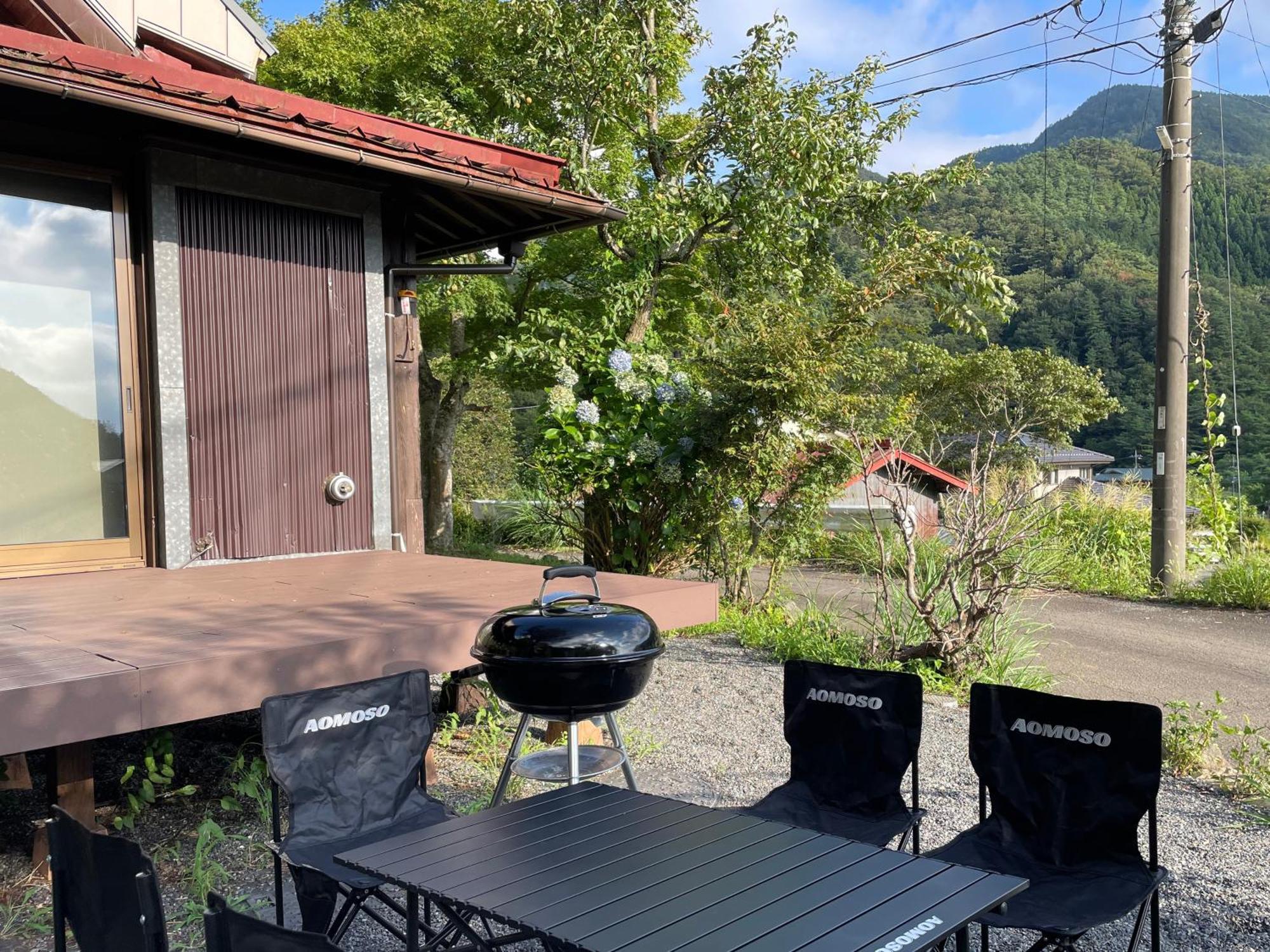 Livegrace House Lake Saiko 西湖古民家 Яманаши Екстериор снимка